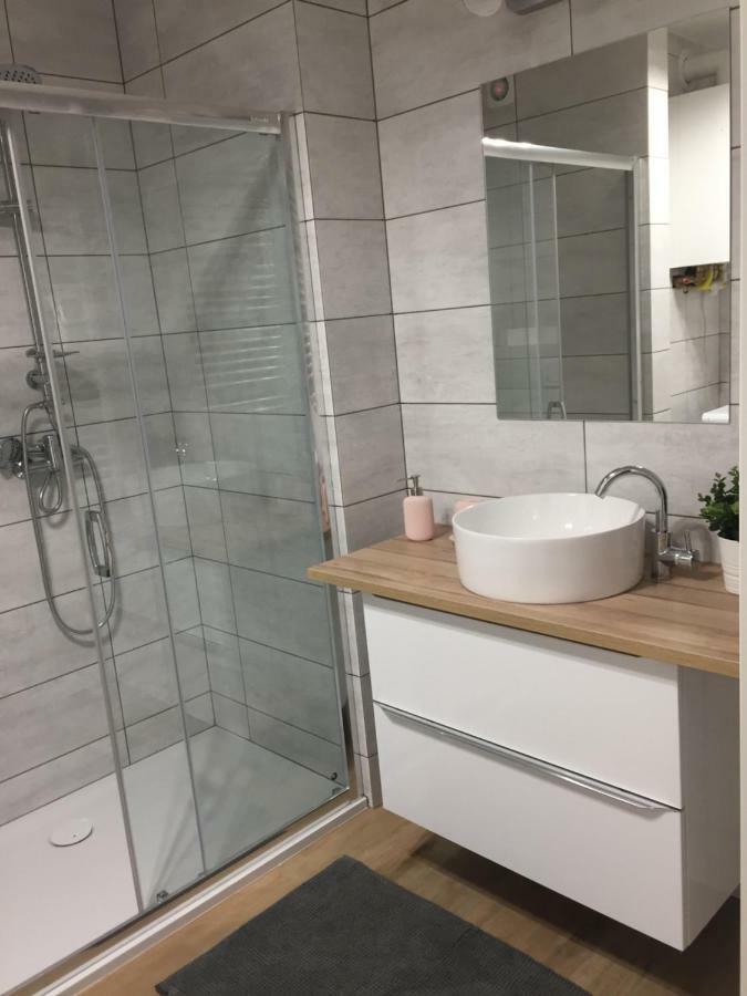 Apartament Julek Klimatyzowany Oświęcim Exteriör bild